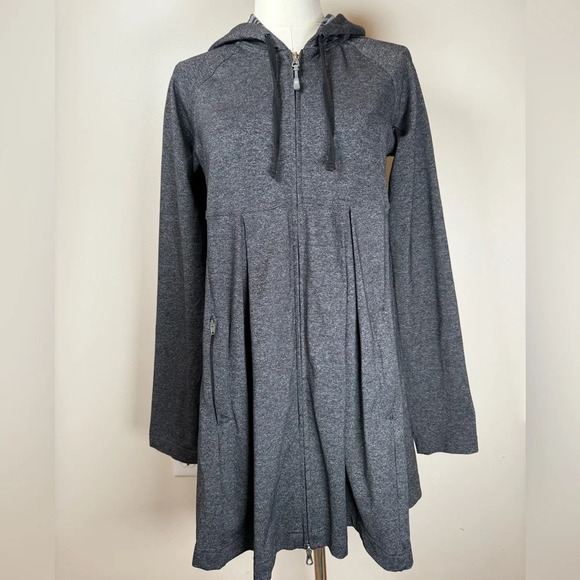 Athleta Gray Pleated Full Zipper Hoodie Long Jacket Women’s Size Small - Picture 1 of 9